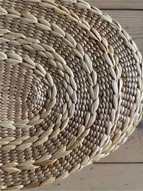 Crate&Barrel Natural Woven Oval Placemats - Set of 8